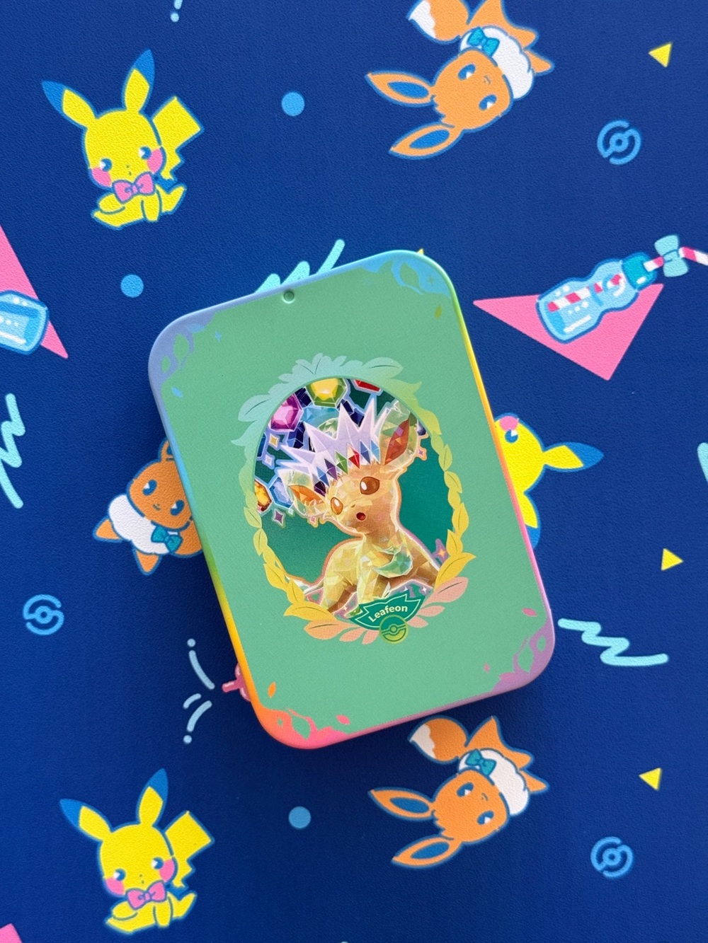 Leafeon Collectible Tin and Magnet 🍃🍀